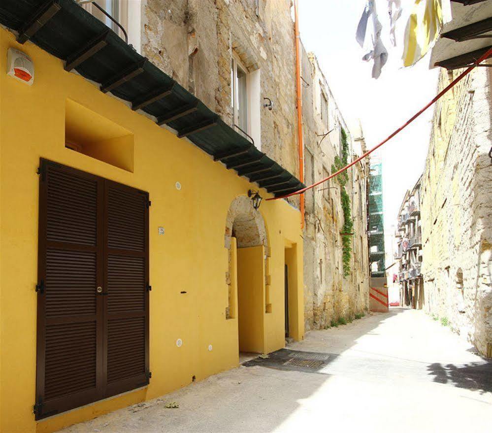 Khalisah Bed & Breakfast 2*
