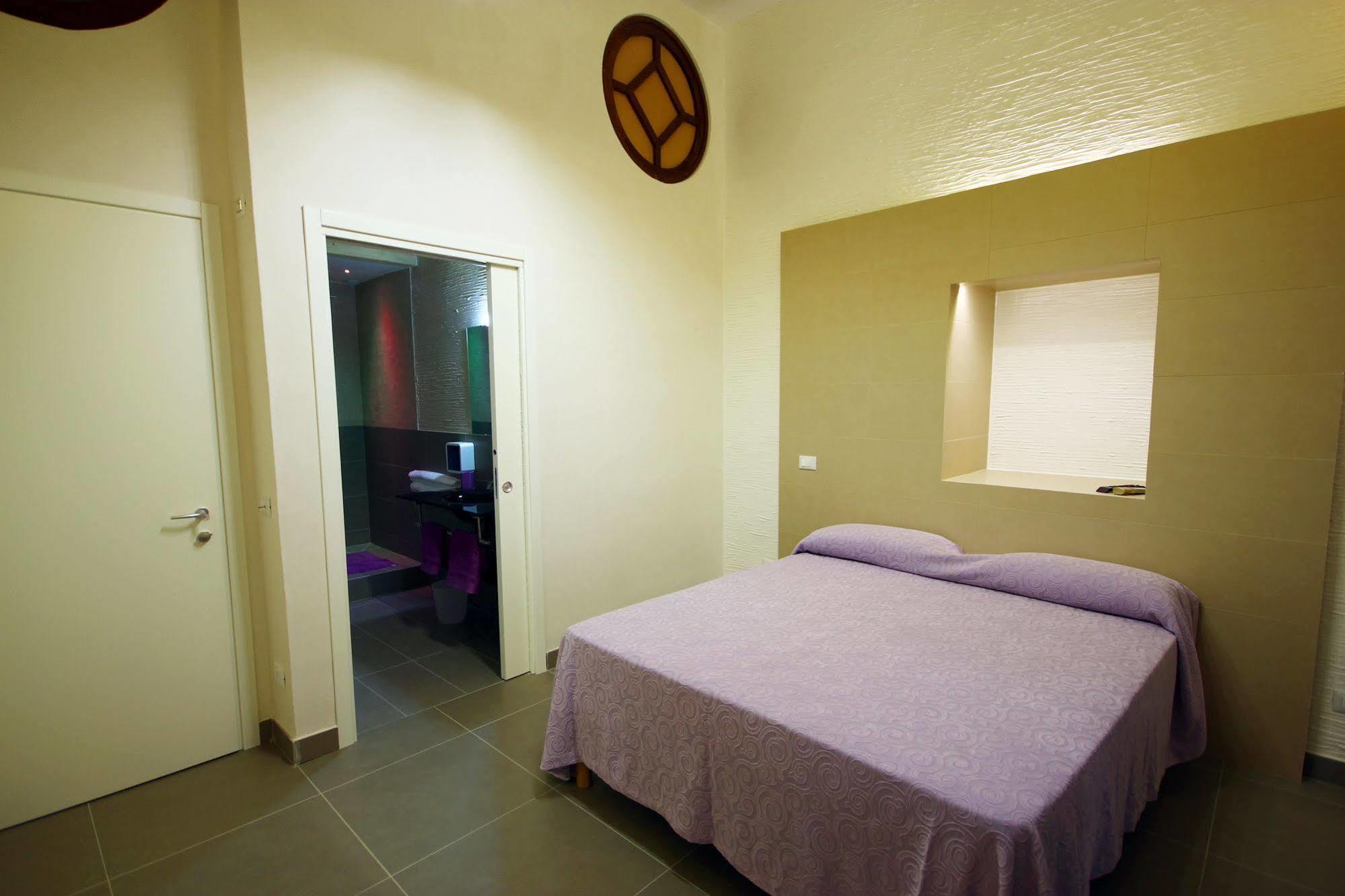 Bed & Breakfast Khalisah 2*